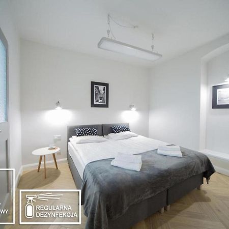 M5 Main Square Stylish One Bedroom كراكوفيا المظهر الخارجي الصورة