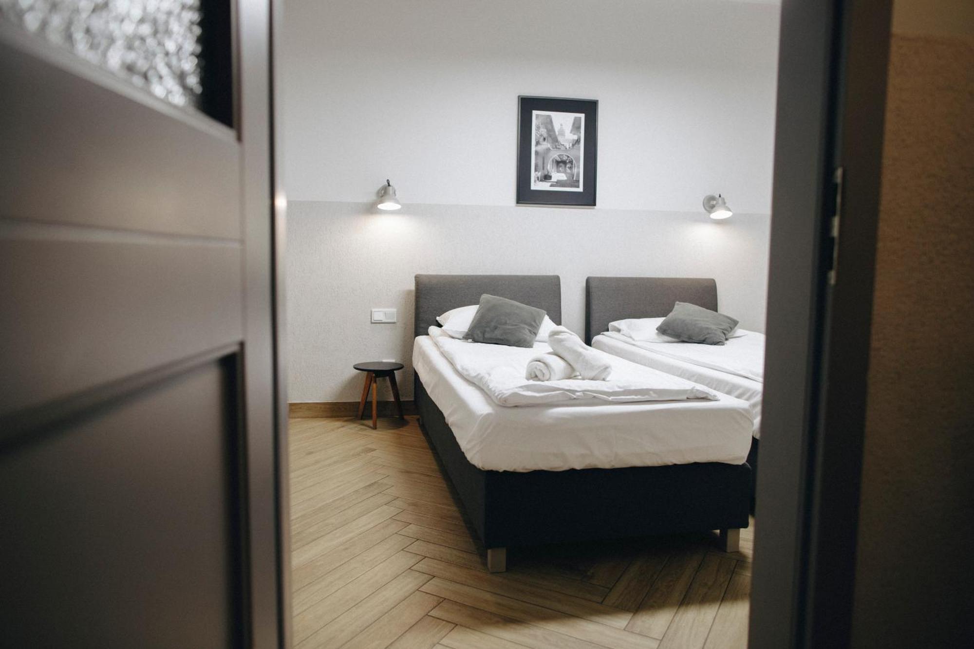 M5 Main Square Stylish One Bedroom كراكوفيا المظهر الخارجي الصورة